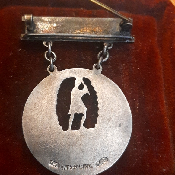 Sterling GOLF TROPHY, from Montreal Caledonian Society - Picture 2 of 3